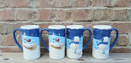 St. Nicholas Square Let It Snow Mugs