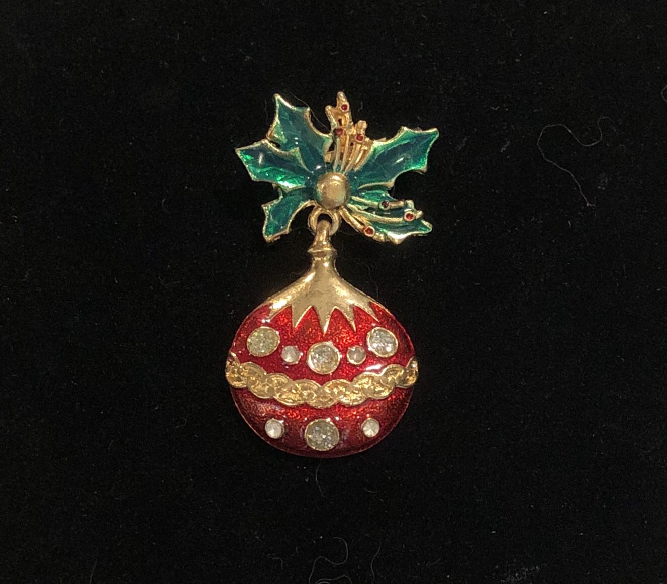 Unusual holiday Christmas pin brooch
