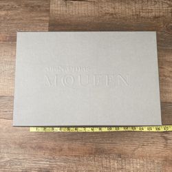 Alexander mcqueen shoe box top
