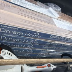 Laminate Flooring 