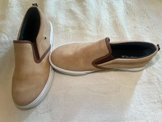 Boys Nautica Shoes, size 4 boys