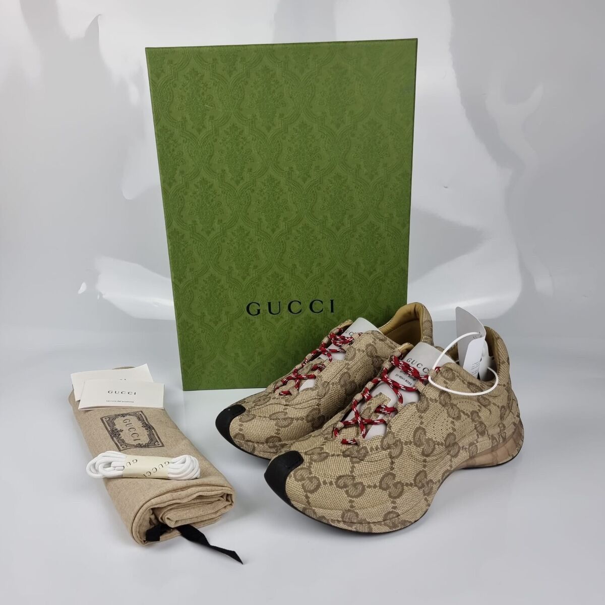Gucci Run Sneakers 