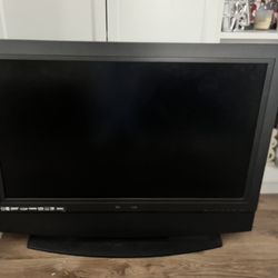 Olivia 45" TV