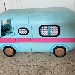 LOL OMG SURPRISE 2 IN 1 GLAMPER PLAYSET CAMPER BUS 23" x 11"