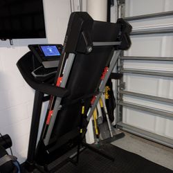 **FREE** ProForm Trainer 12.0 Treadmill (needs fixing)