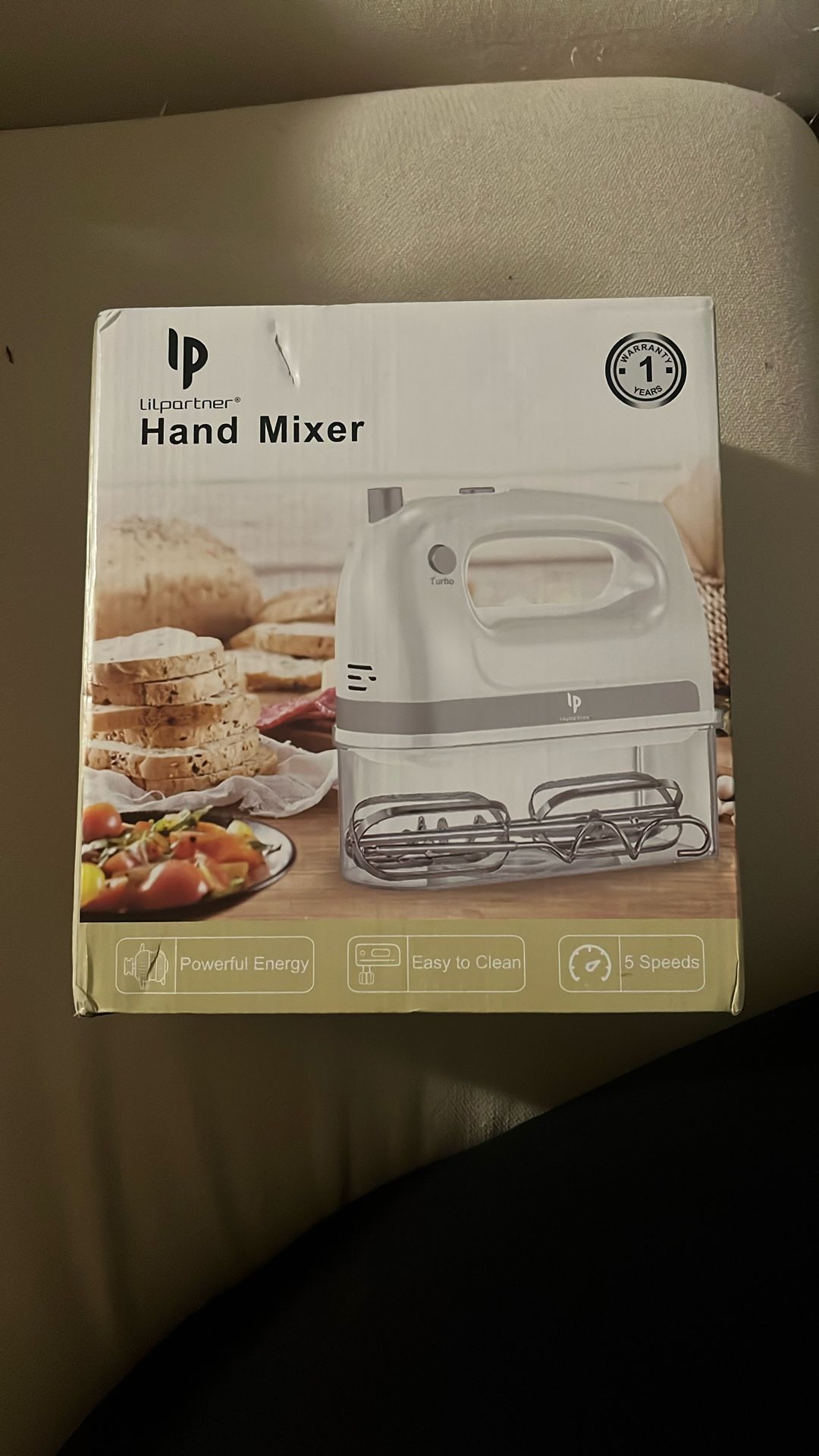 Hand mixer For The Bakers