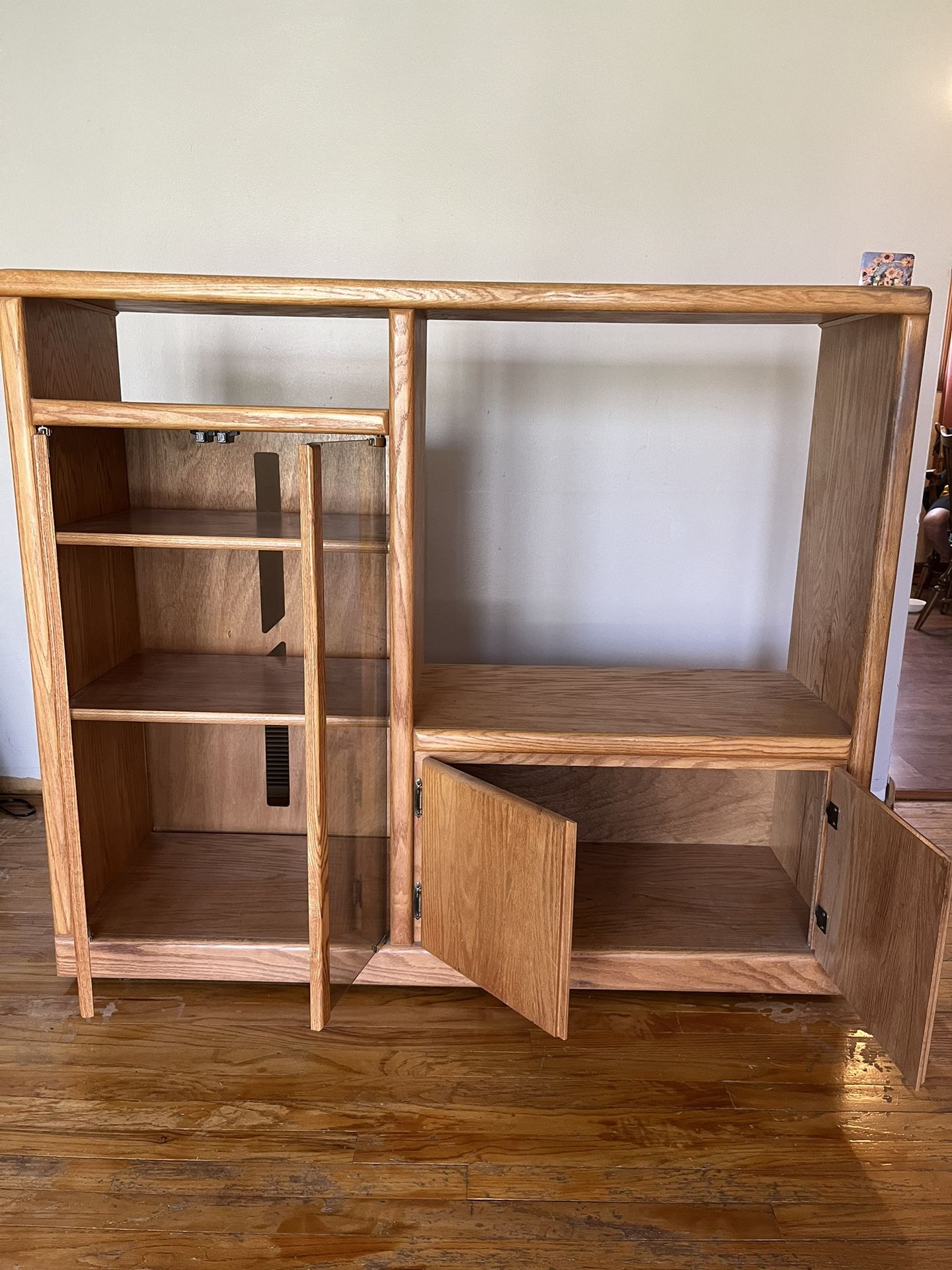 TV/Stereo stand