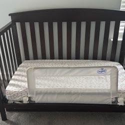 Convertible Crib With Mattress