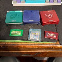Gameboy Advance And Pokemon Games 