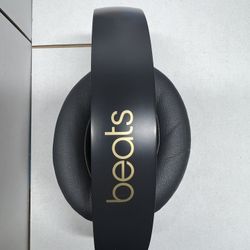 Beats Studio 3 Wireless Headphones - Shadow Grey 