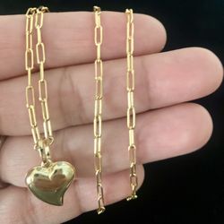 14k Gold Necklace Wit Puffed Heart Pendant