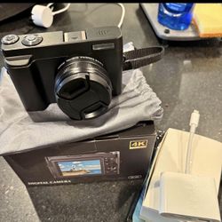 4k Digital Camera W/accessories