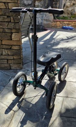 Knee Scooter