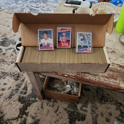 1985 Topps Baseball Set.  1-792