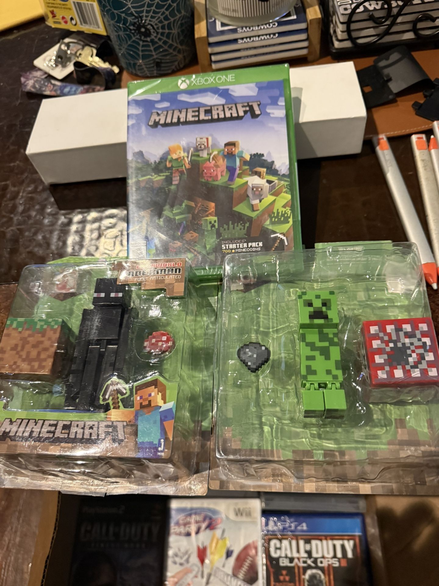 Minecraft Starter Pack Collection Xbox One Minecoins Overworld Creeper Enderman Minecraft Starter Pack Collection Xbox One Minecoins & Overworld Cree