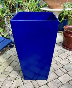 30” Dark Blue Resin Planter/Pot: 15.25”W x 15.25”D x 29.75”H