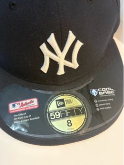 New York Yankees New Era 59FIFTY Fitted Hat Size 8 Black On-Field MLB Cap