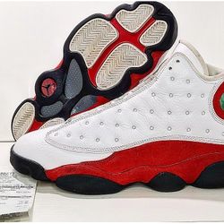 Jordan 13 OG Chicago  2017 Size 9.5 Pre-owned 
