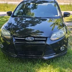 2013 Ford Focus Titanium 