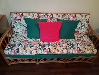 Rattan/Wicker Sofa , Coffee Table & Ottoman 