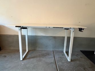 Electric Height Adjustable Large Desk