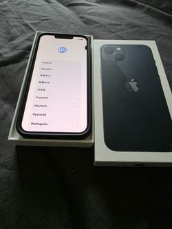 Unlocked IPhone 13