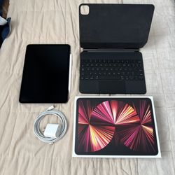  M1 iPad Pro 11in 256gb (3rd gen) w/ Apple Pencil 2nd Gen & Magic Keyboard