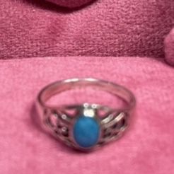 size 7 Genuine Turquoise ring in new condition 