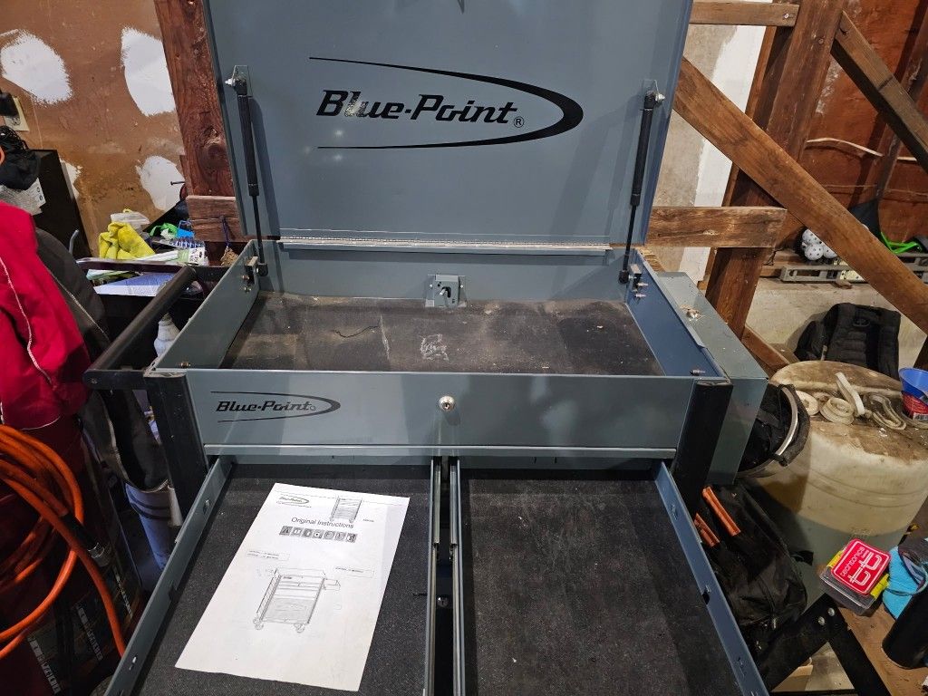 Blue Point Tool Cart