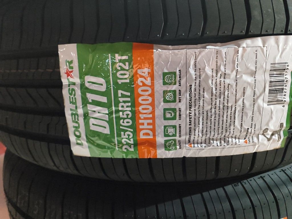 Set Of 4 Tire Dou3lestr 225/65/17 Installed And Balanced