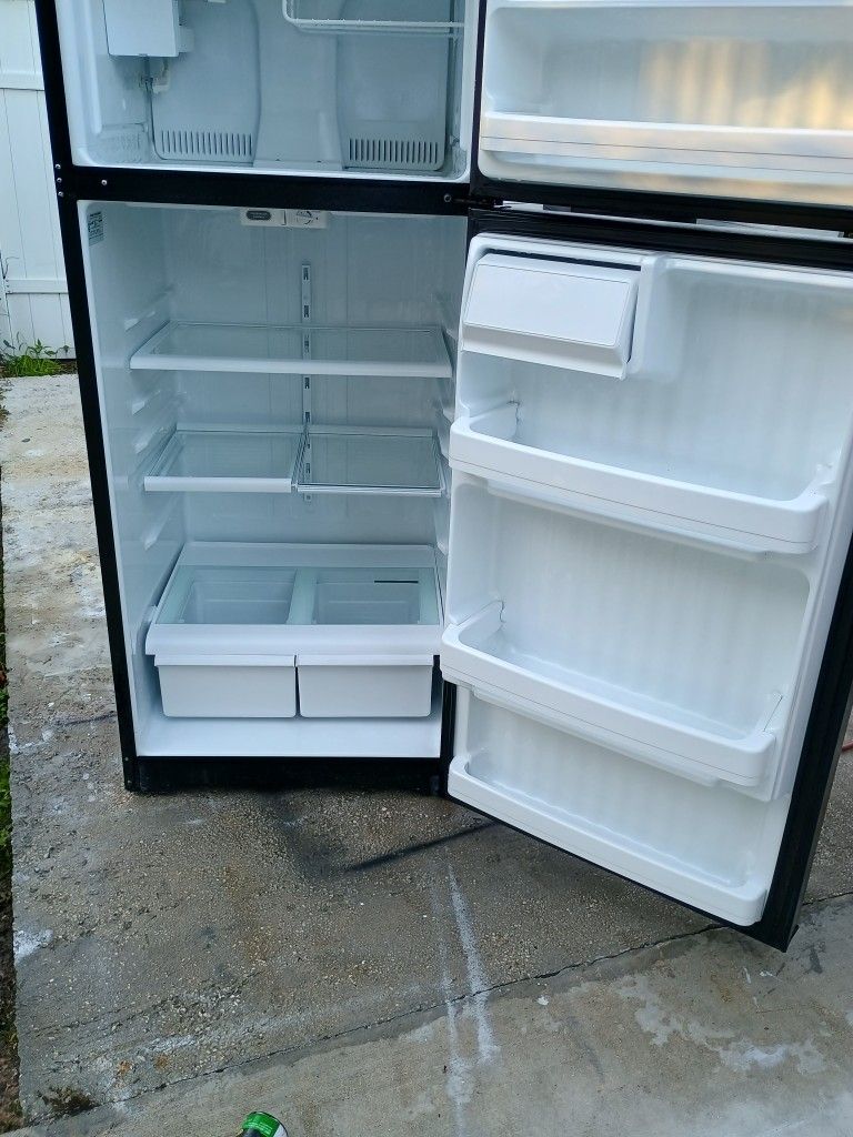 Top And Bottom Refrigerator