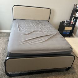 Bed Full Size 