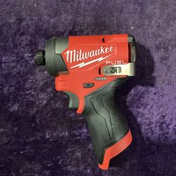 🧰🛠Milwaukee M12 FUEL Brushless Cordless 1/4” Hex Impact Driver-NEW!(Tool-Only)-$115!🛠🧰