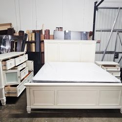 King Bedroom Set
