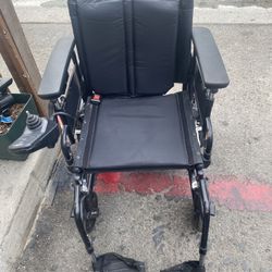 Electric Wheelchair Excellent Condition Long Lasting Battery’s 275.00 Need Gone 