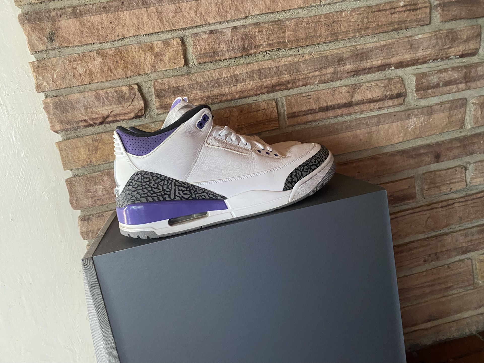 JORDAN 3 RETRO DARK IRIS