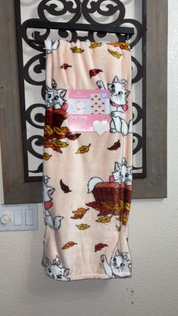Aristocats fall throw blanket NEW