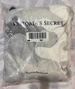 Victoria's Secret Plush Blanket or Throw