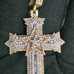 CROSS ✝️ Gold & Diamonds Pendant/Charm