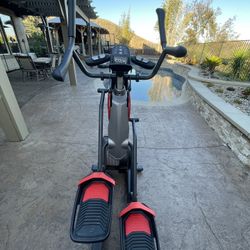 BowFlex Max Trainer M5