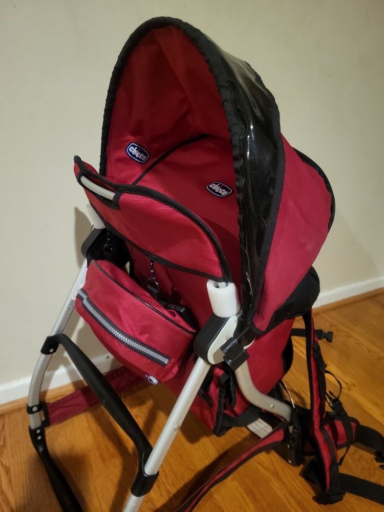 Chicco Hiking Carrier