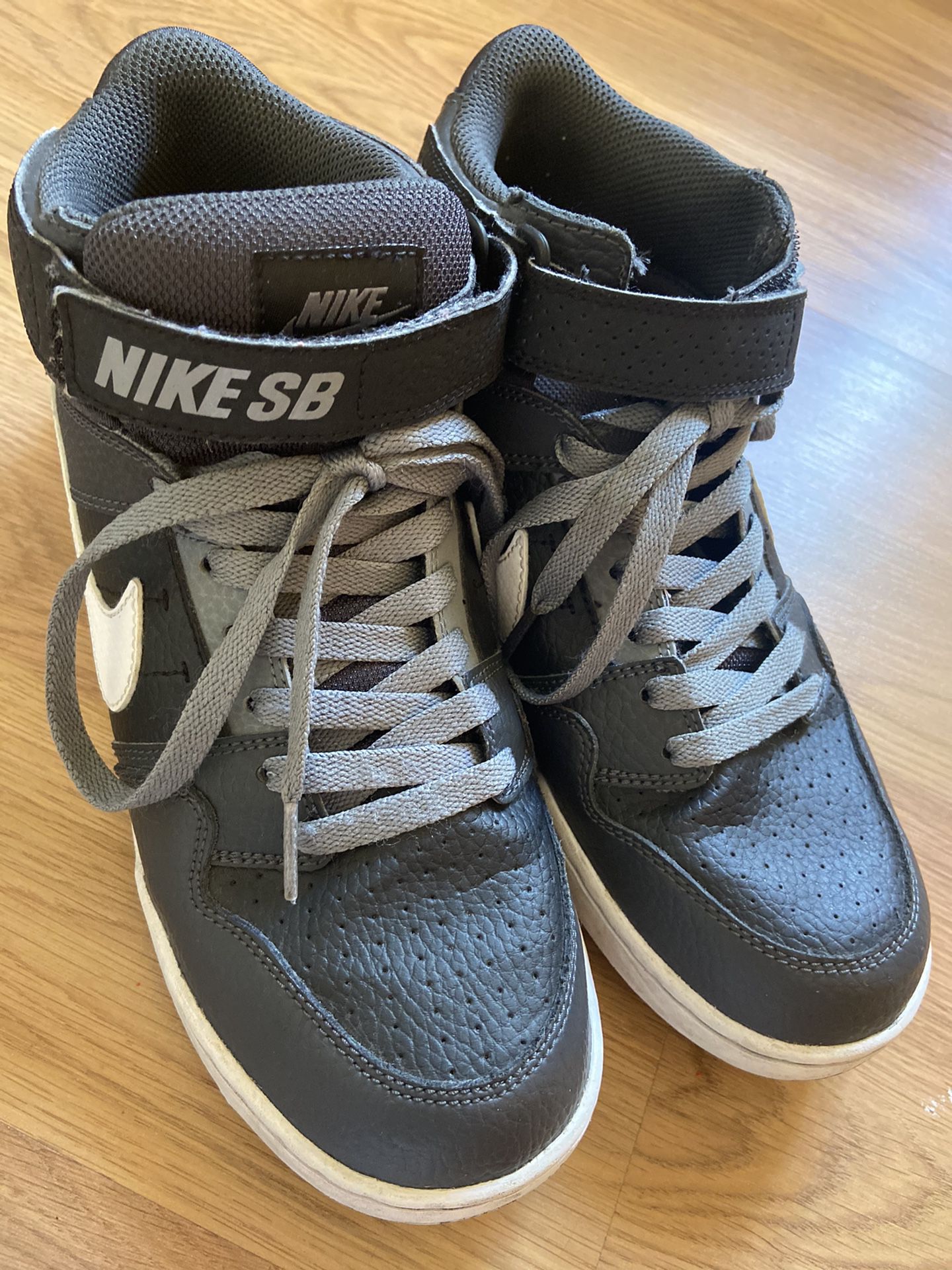 Nike SB Size 7Y