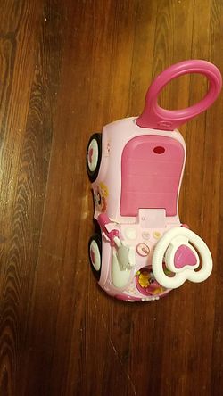Girls Disney car