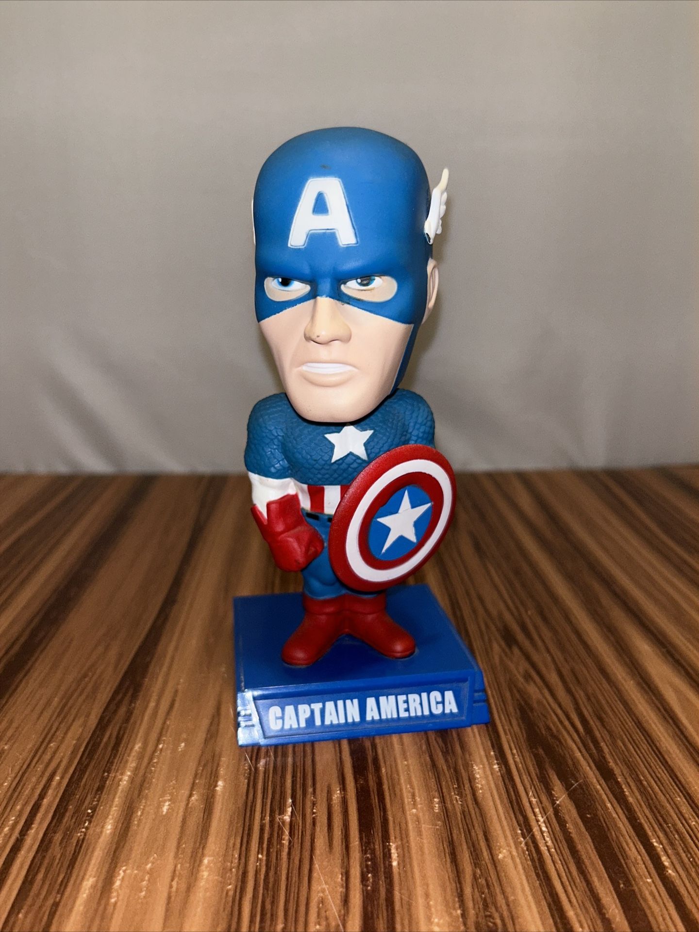 Marvel Funko Bobblehead Captain America 2008 7”
