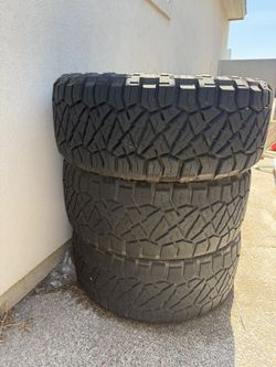Nitto Ridge Grappler Tires