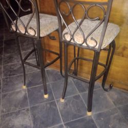 Metal Bar Stools 