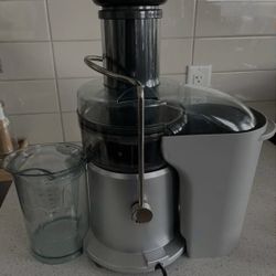 Breville Juice Fountain Plus JE98XL