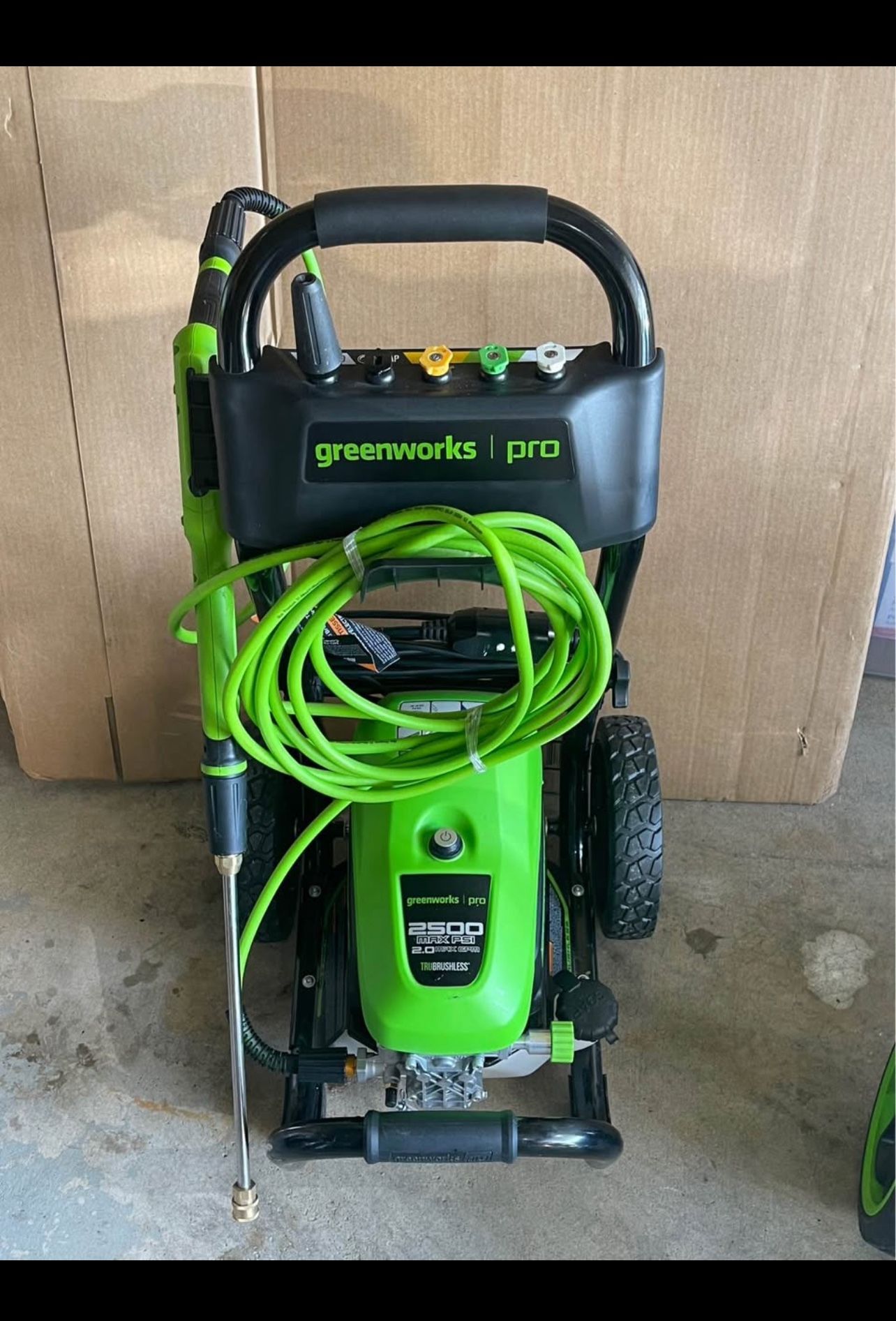 Greenworks 2500 pro PSI 2.0 max GPM