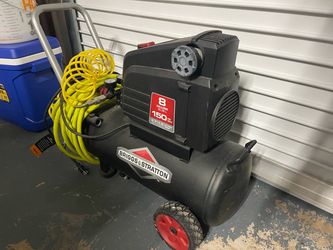 Air Compressor Briggs&Stratton 5 Gallon