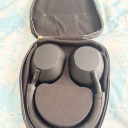 Sony WH1000-XM5 Used Black